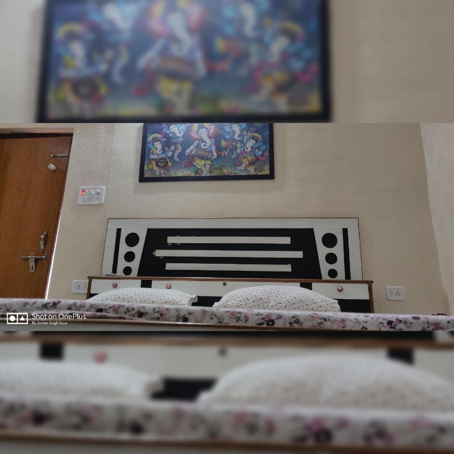 Couple Friendly Hotel - Sunset Orchha Zewnętrze zdjęcie